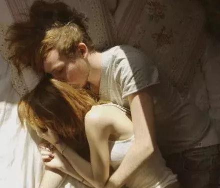 日本熟女性爱直播,日本熟女性爱直播的诱惑世界