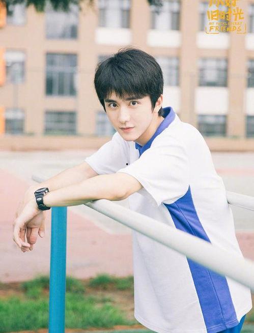 张云龙吃瓜小娱儿娱乐